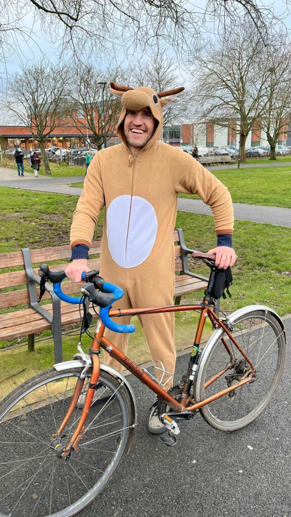 2023-12-16 at 17.04.12-Adrian